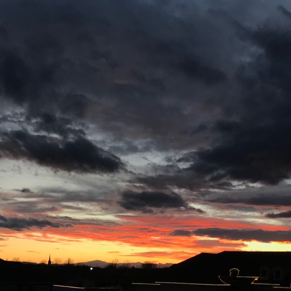 Meet your Posher, Kambrea - Picture 1 of 1